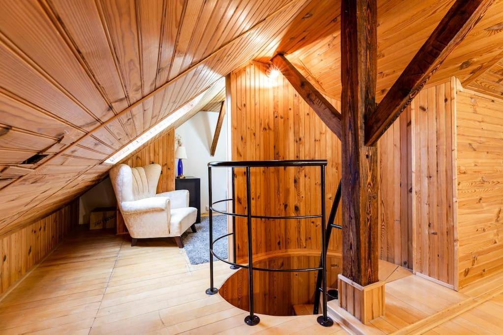 Rooftop 180M2 Loft With Private Sauna, Братислава Экстерьер фото