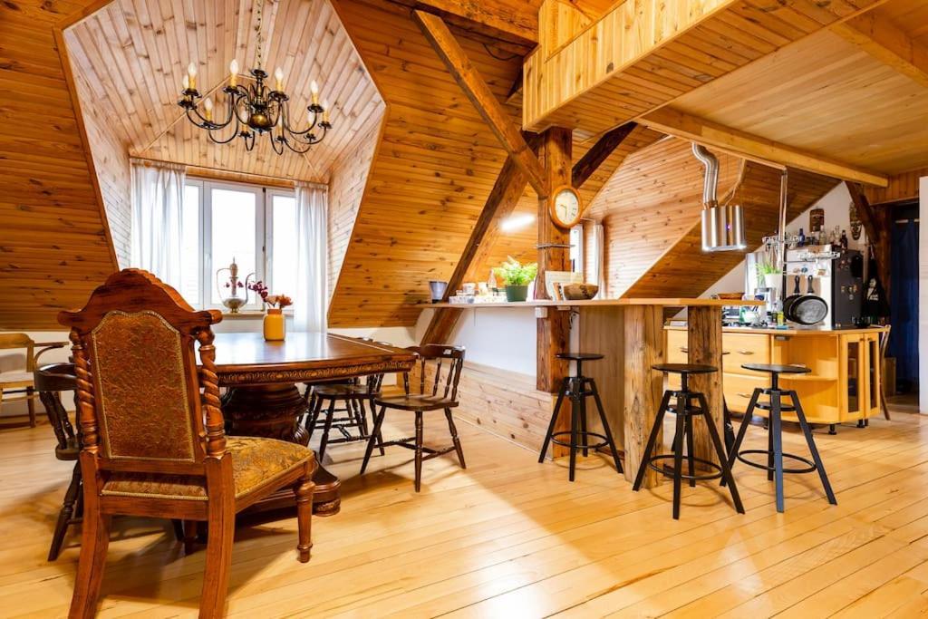 Rooftop 180M2 Loft With Private Sauna, Братислава Экстерьер фото