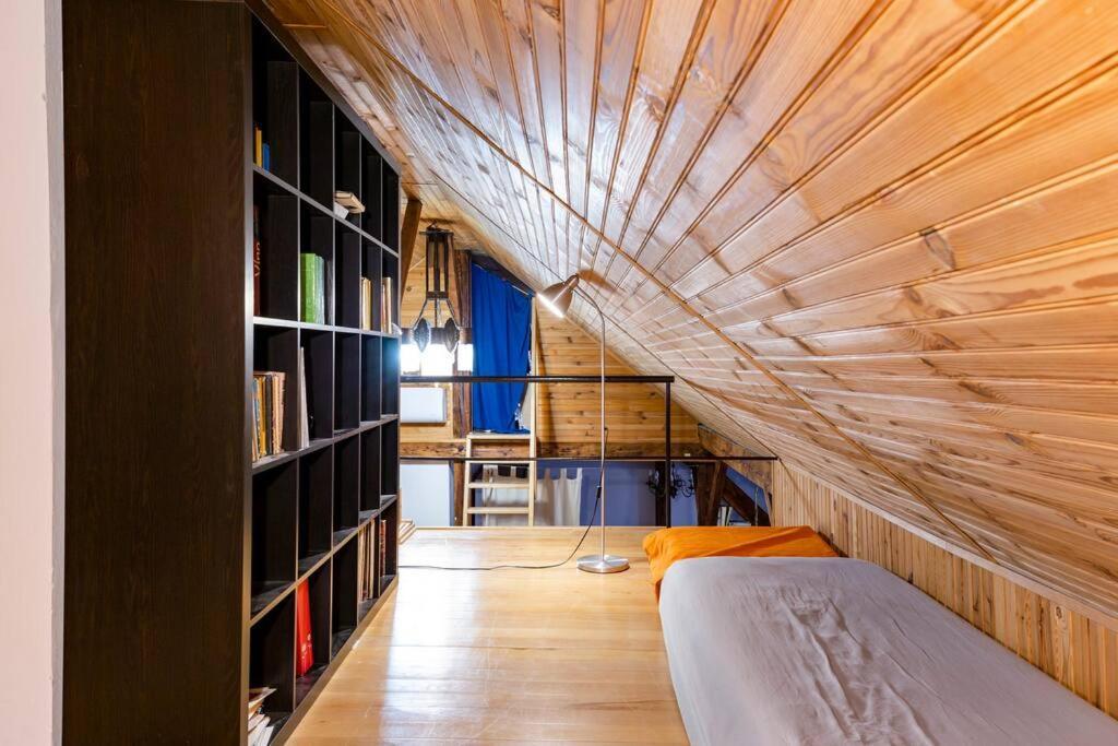 Rooftop 180M2 Loft With Private Sauna, Братислава Экстерьер фото