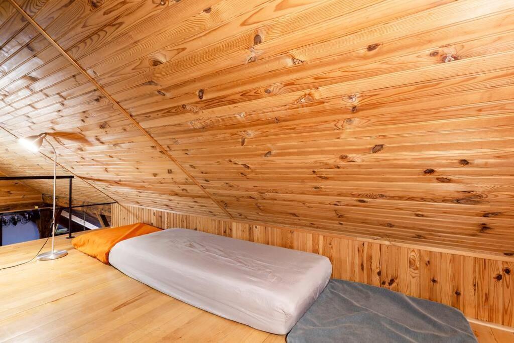 Rooftop 180M2 Loft With Private Sauna, Братислава Экстерьер фото