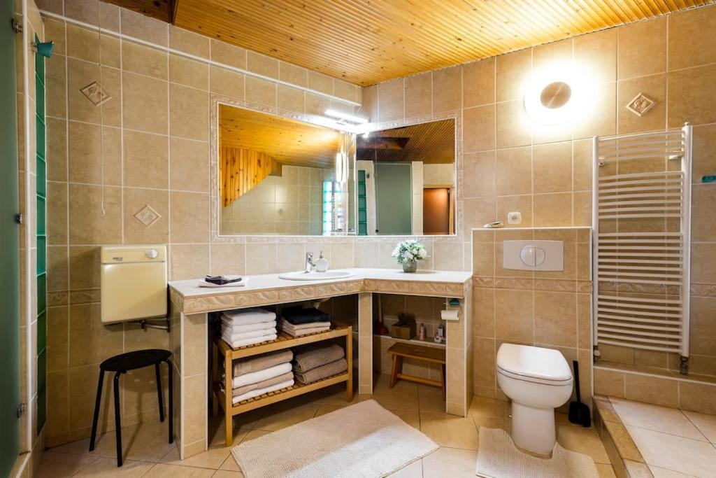 Rooftop 180M2 Loft With Private Sauna, Братислава Экстерьер фото